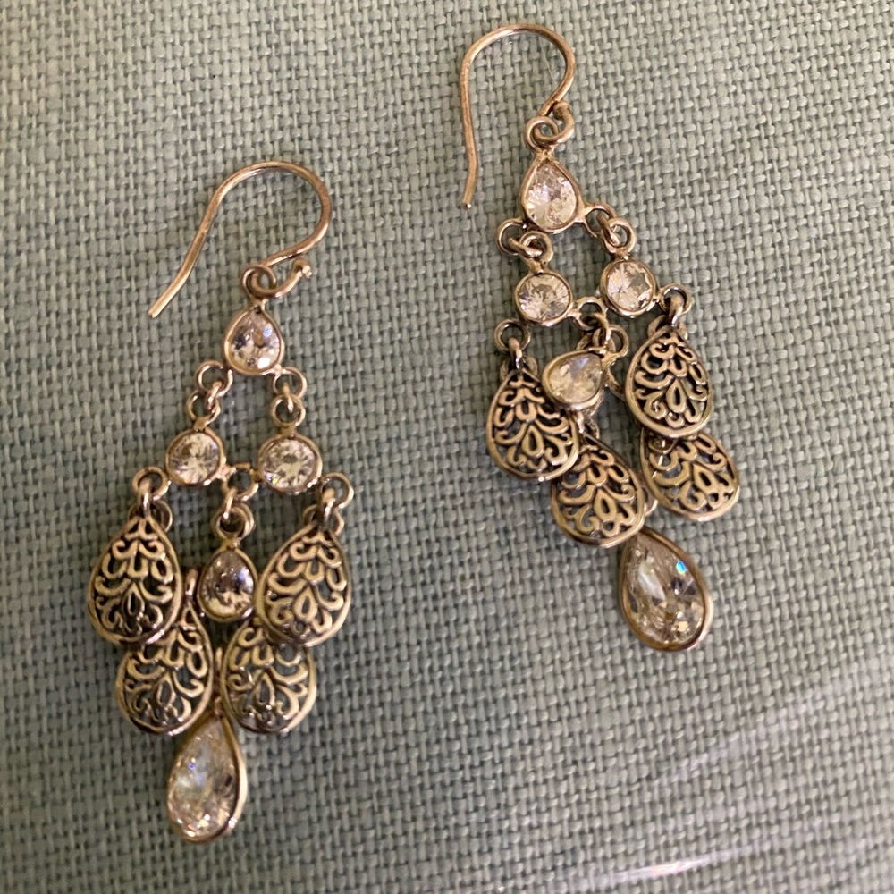 Chandelier earrings